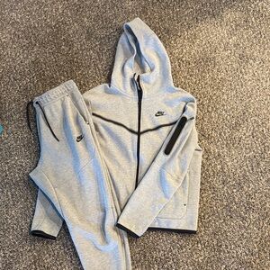 Nike Tech Light Gray Hoodie and Joggers Set
